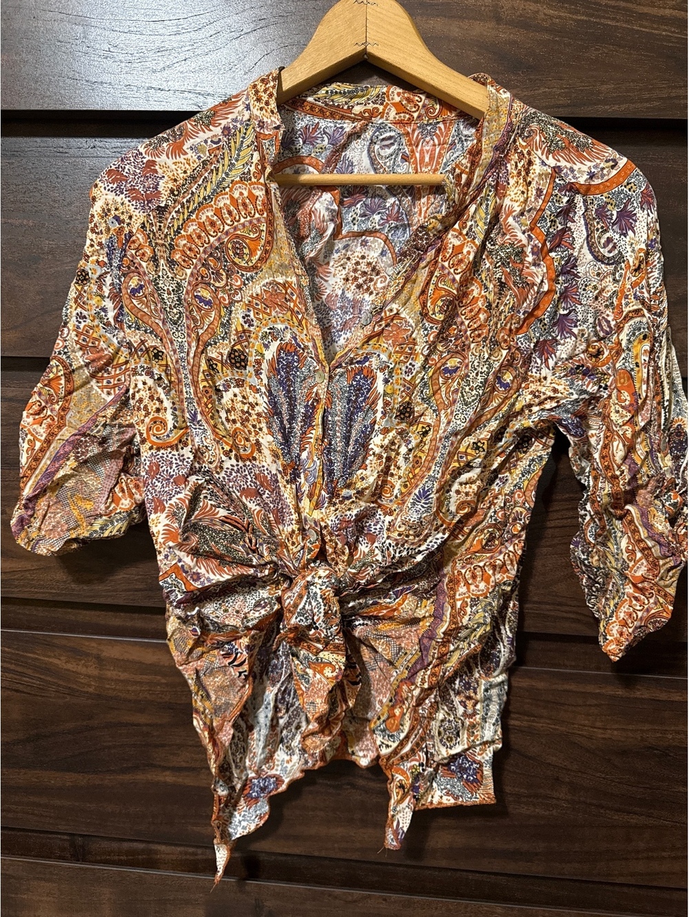 Women's Medium Rayon Paisley Print Tie-Front Blouse